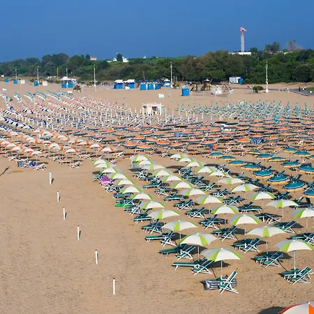Appartamenti Alemagna Bibione Exterior photo